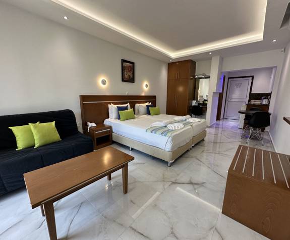 Loutsiana Hotel Deluxe Studio apartment